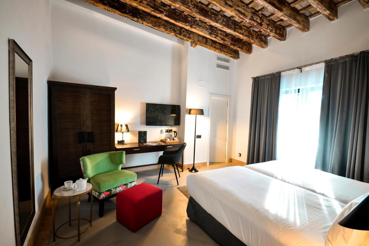 Hotel Legado Alcazar 4*
